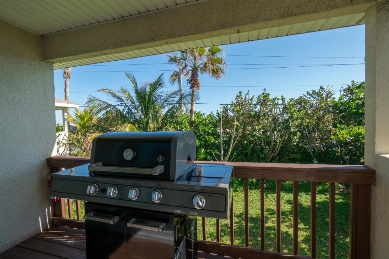 Surfside Paradise Retreat - 3Br And 2Ba Duplex, Grill, Dog Friendly - Close To The Beach! Melbourne Eksteriør bilde