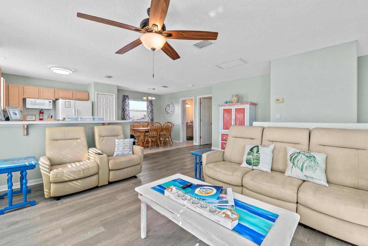 Surfside Paradise Retreat - 3Br And 2Ba Duplex, Grill, Dog Friendly - Close To The Beach! Melbourne Eksteriør bilde